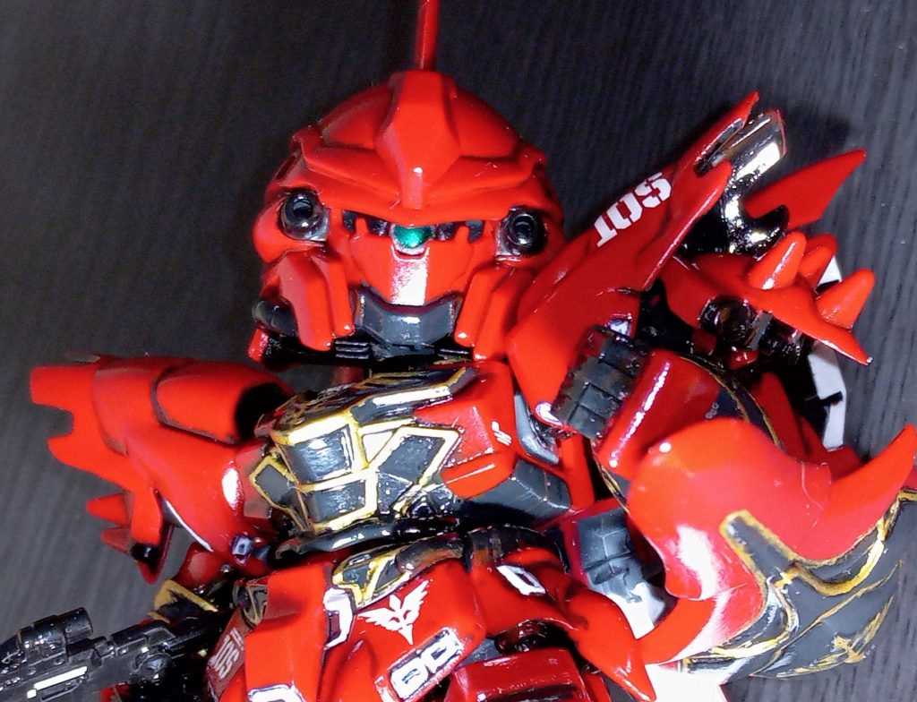 デカールをはって スーパーカーのように光沢コートを吹き付けてテカテカしました。