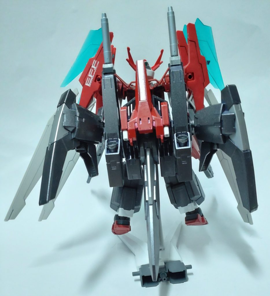 背面より。バックパックはライトニングウェポンシステムmark2を乗せています。