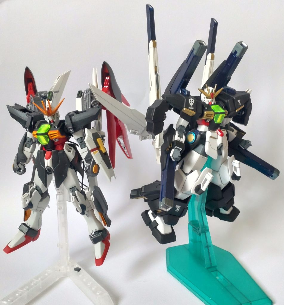 過去のDX改造機体と。体型も含め差別化出来たかと思います。