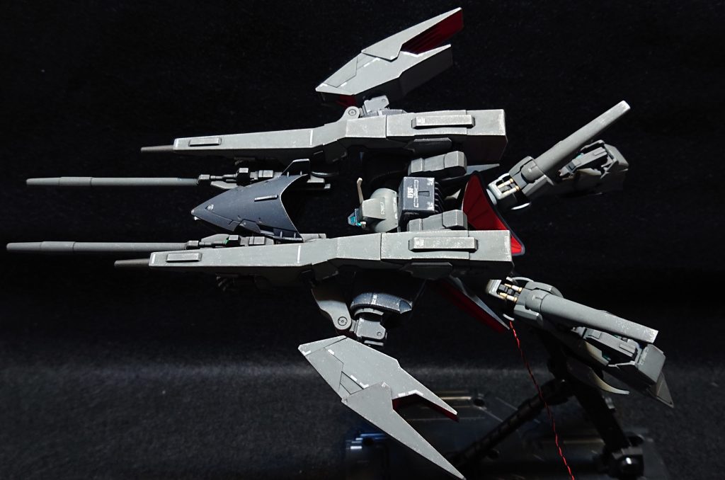 HG 1/144 バイアランカスタム2号機バンデシネ版&1号機(部分塗装、電飾、ウェザリング)–8枚目/制作者:Chohnan