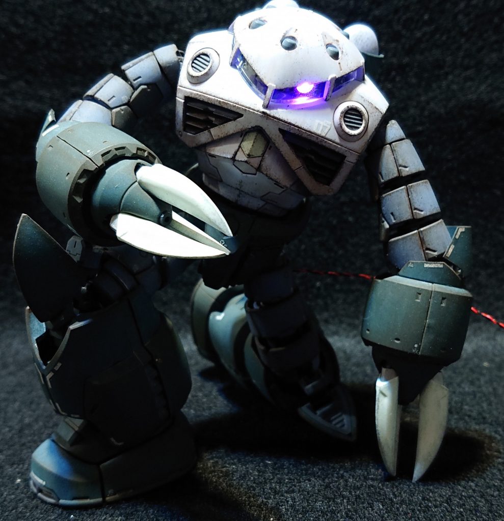 良く動くので、膝立ちもキレイです。