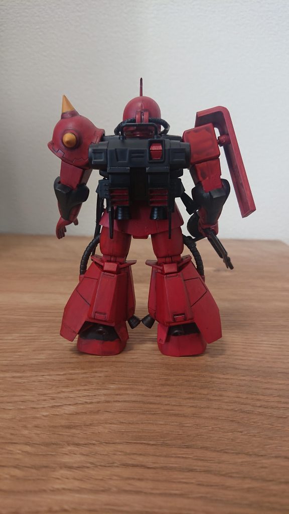 背面。