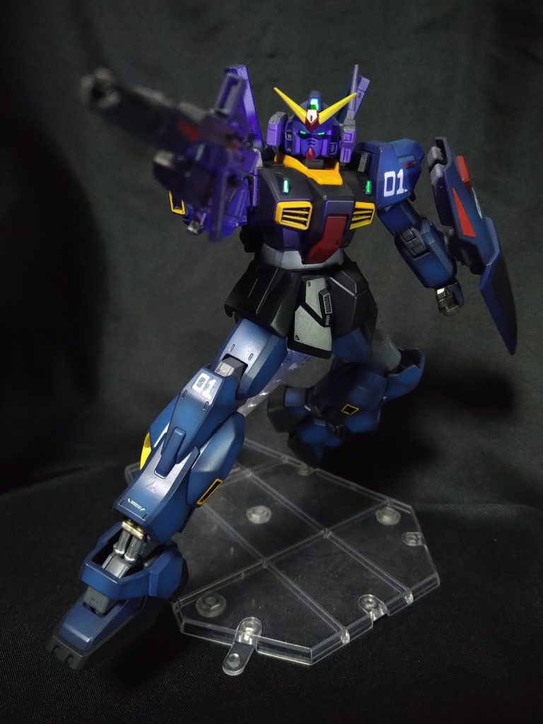 黒いガンダム–4枚目/制作者：京四郎