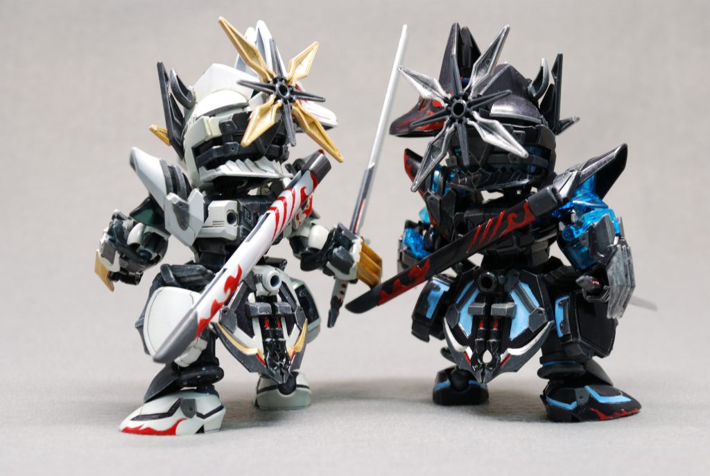 腰アーマーがかっこいい。刀の鞘がワンパーツで感心しました。