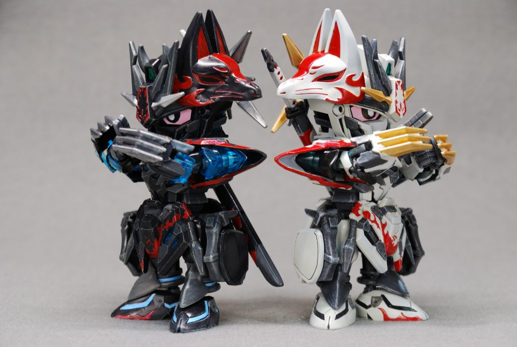 アクリジョンで筆塗り、エナメルでフィルタリングとドライブラシしました。エナメルのせいで撮影中に3ヶ所ほど破損しました。先にトップコート吹けば防げたのだろうか。。。