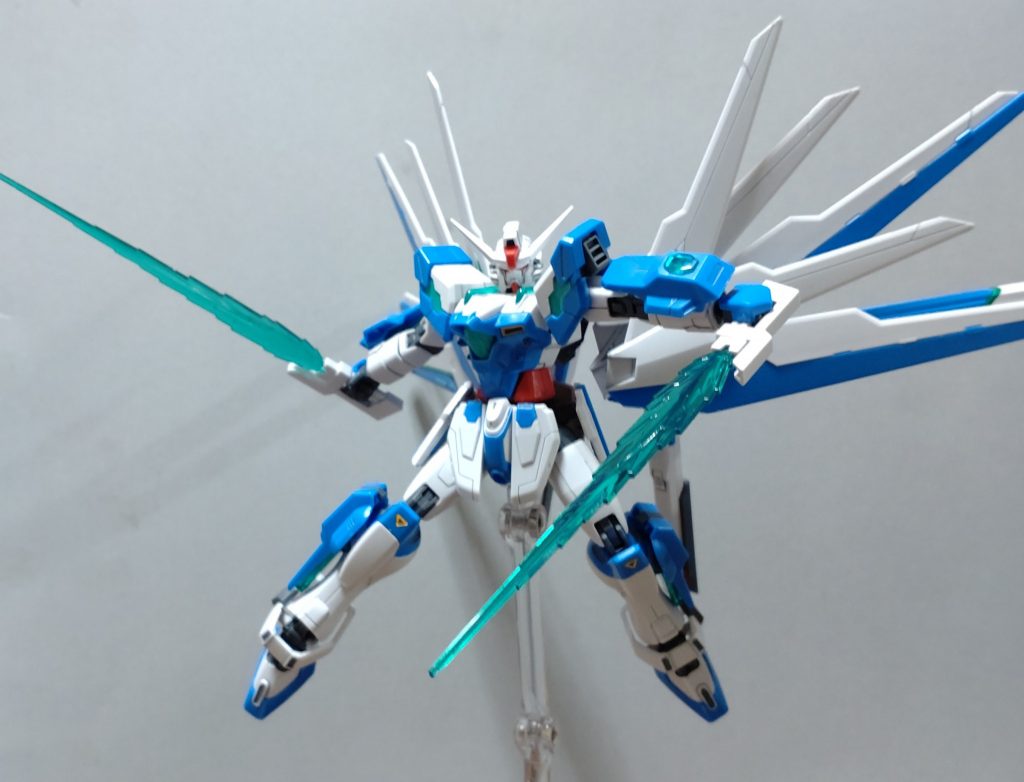 ・ビームサーベルこちらは柄からエフェクトまで新規っスね