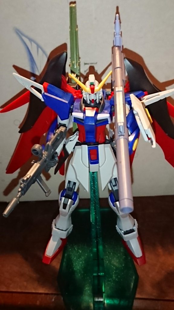 ディスティニーガンダム(鉄血仕様)–2枚目/制作者：友情ピエール