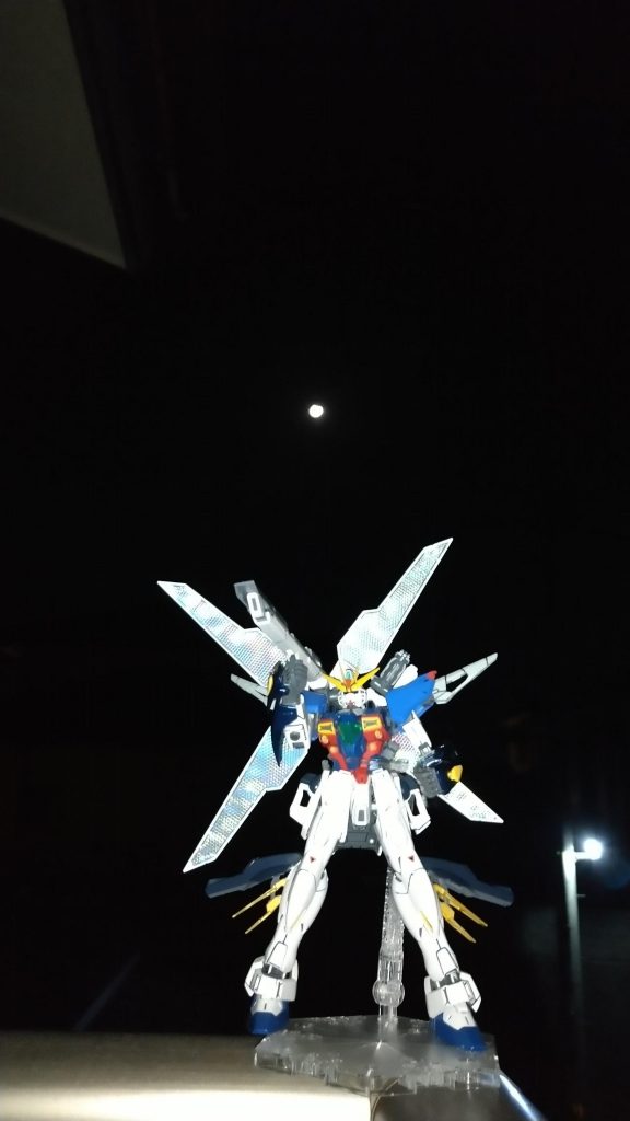 さっきのがビミョーだったので撮り直してみました。位置的に家からバッチリ見えた！