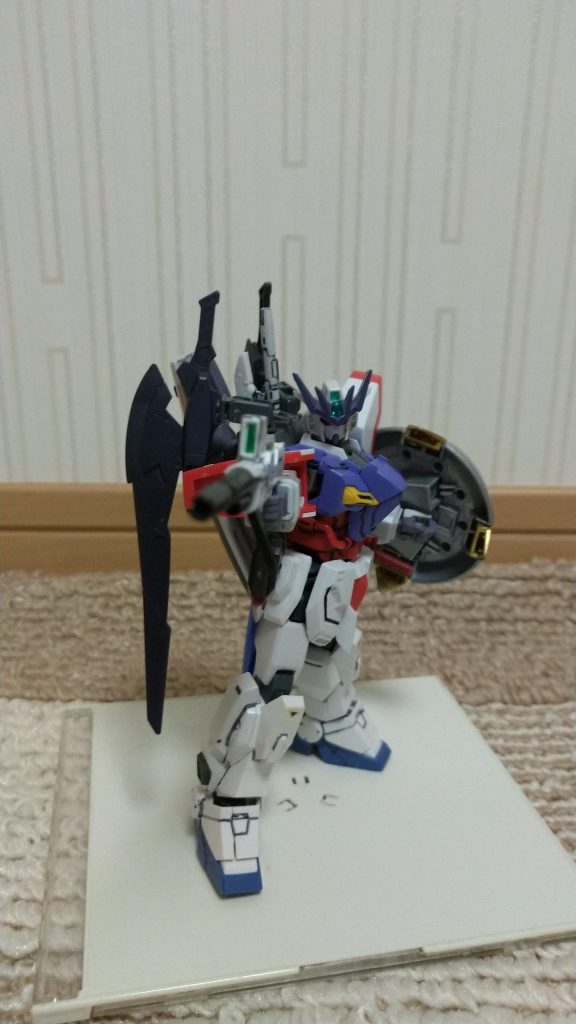 射撃は苦手なんだが、四の五の言ってられんかっ!