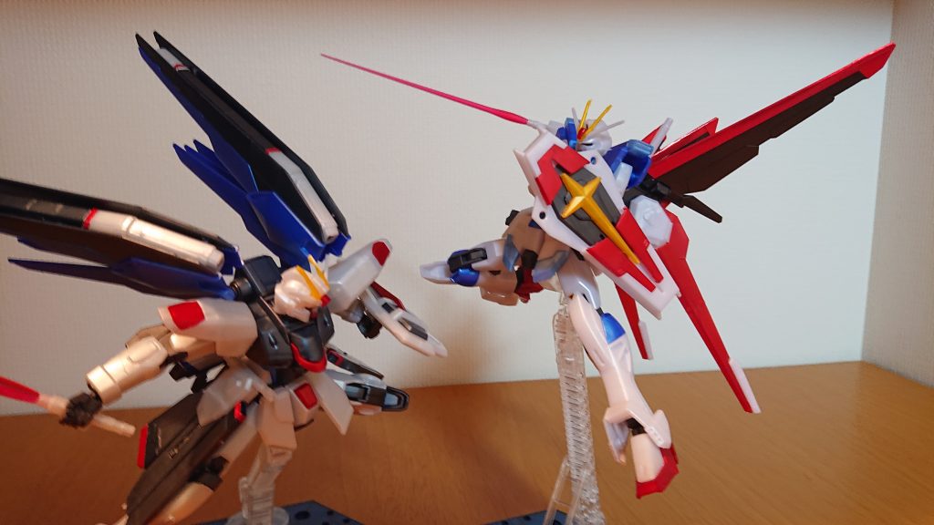 HG フリーダムガンダムVSフォースインパルスガンダム(運命の対決セット)–3枚目/制作者：刺身オレンジ