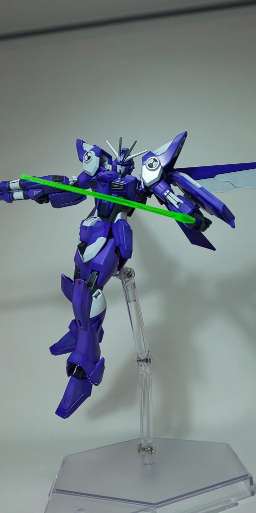 どこからともなく出てくるビームサーベル。 https://youtu.be/Nh9O2kW9xeg製作動画もありますので是非。ここまでご覧くださりありがとうございます。 