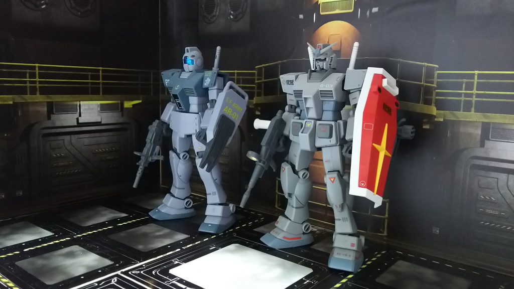 似ているようで異なる配色