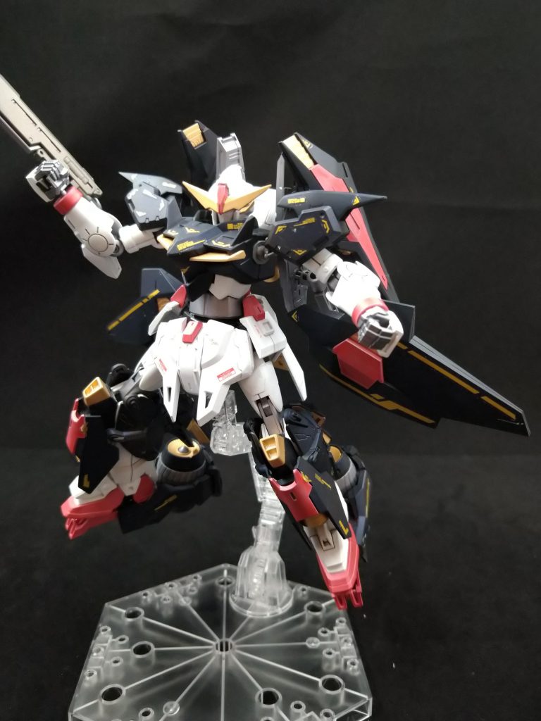 バックパック可動はこの程度にとどまってしまいました、アームパーツ欲しかったなぁ…