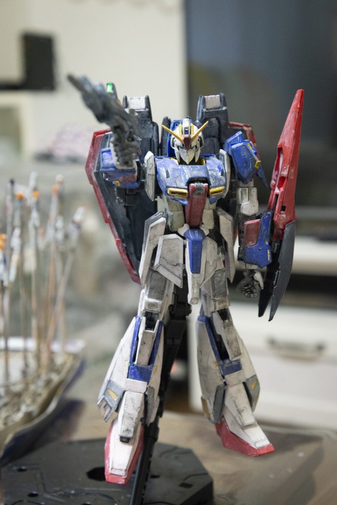 ライフルをもって。