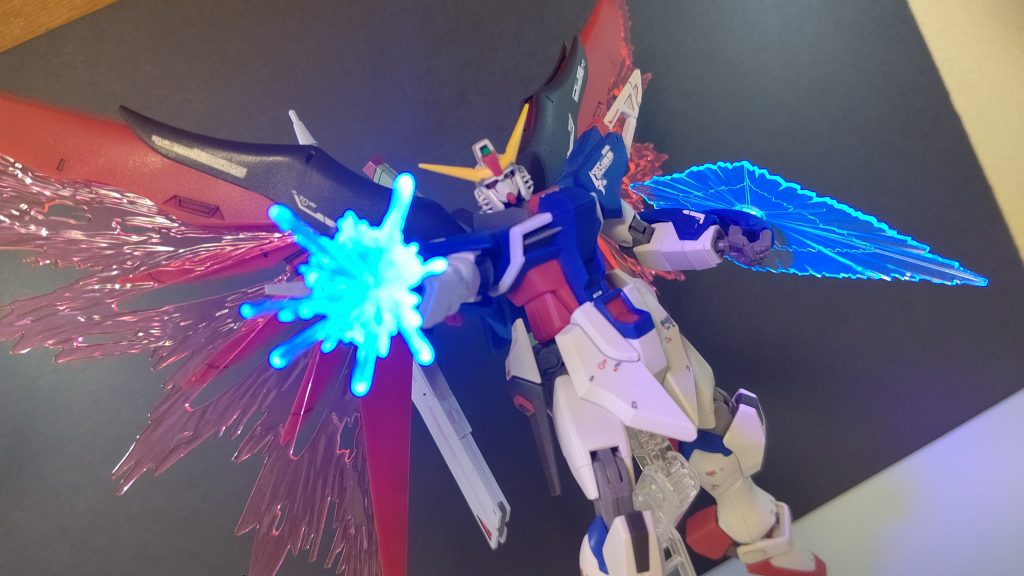 デスティニーガンダム–4枚目/制作者：りょう