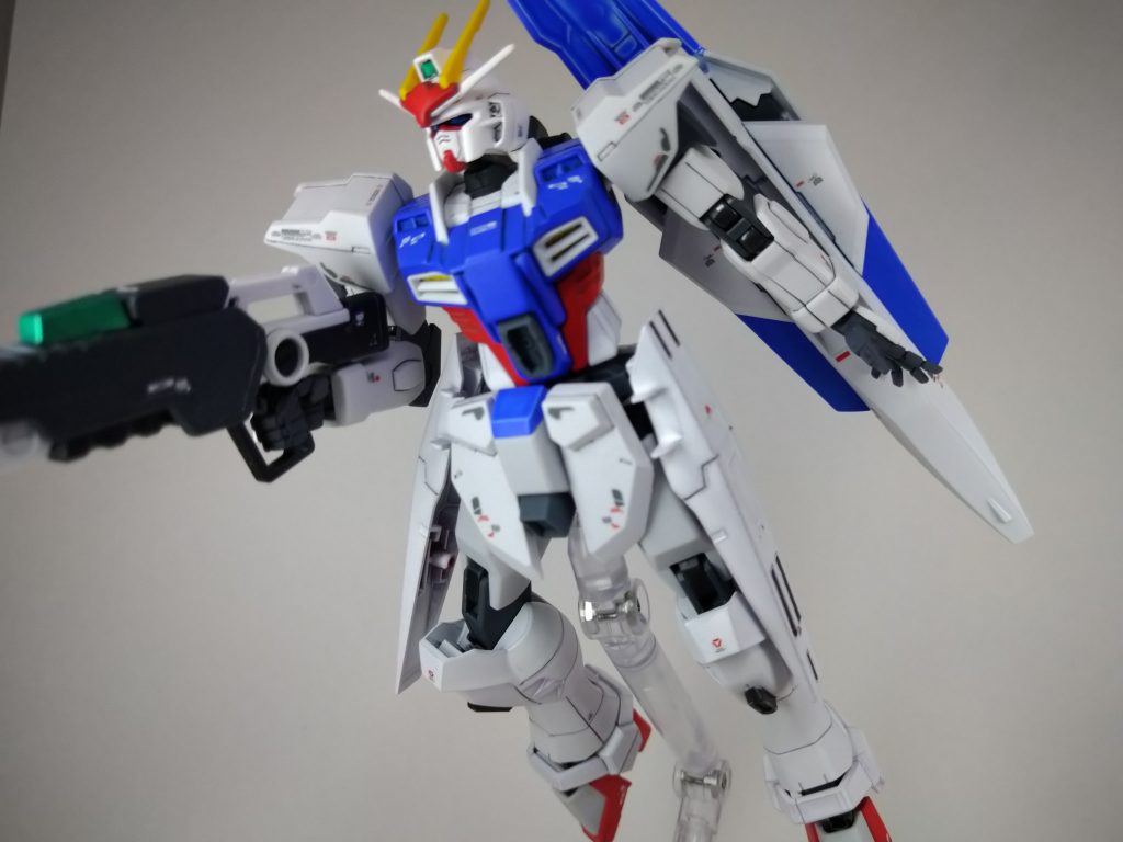 リヴェルタガンダム–3枚目/制作者：コバルト/F