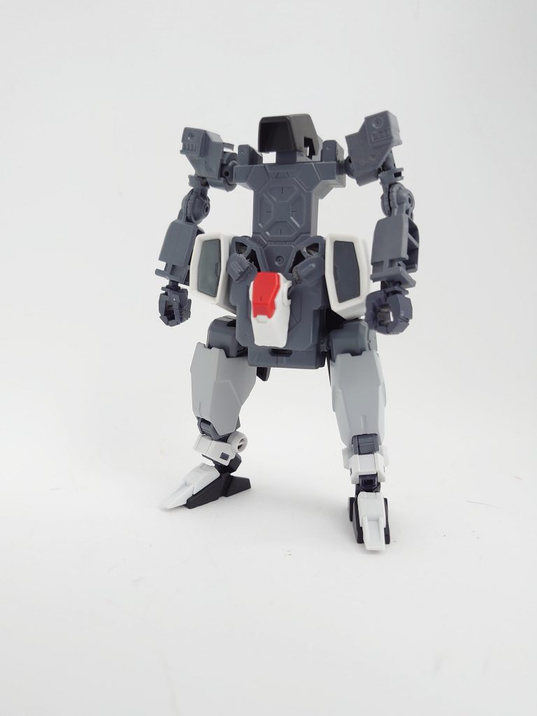 こちらは今回のアーマーラックコアナドレがアーマーを装備したあとはこの姿になり、武装が無くなりますが隠れながら情報収集等のサポート役に回ります。