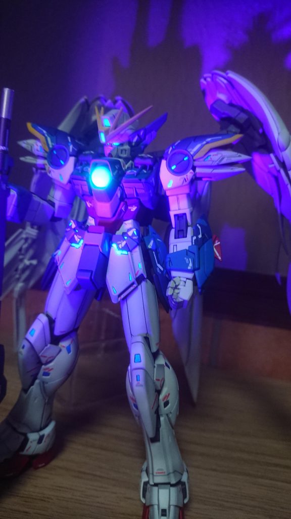 フレーム露出部に蛍光塗料使ってみました❗( ﾟДﾟ)ゞ