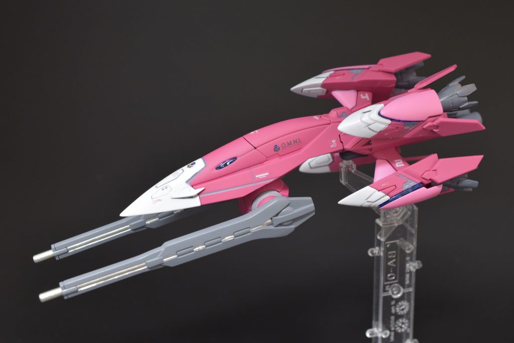 ストライカーパックはジョイントパーツを外して通常のMAエグザスにもできます。