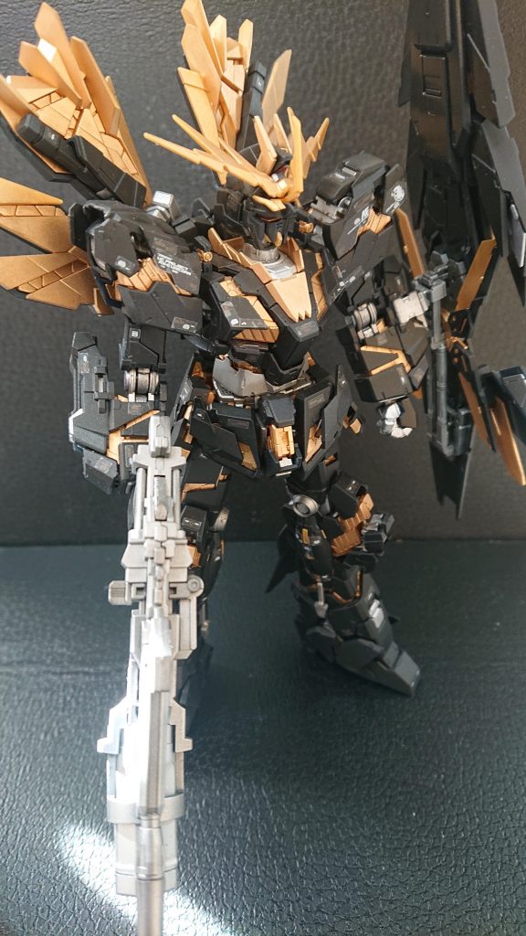 ガンプラ製作を本格的に趣味とするためエアーブラシシステム プチコンを購入！ダークブルーをブラックに塗装しました