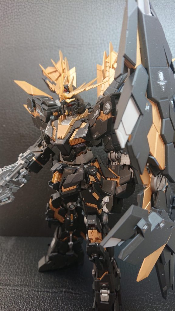 黒き獅子–4枚目/制作者：N.koji