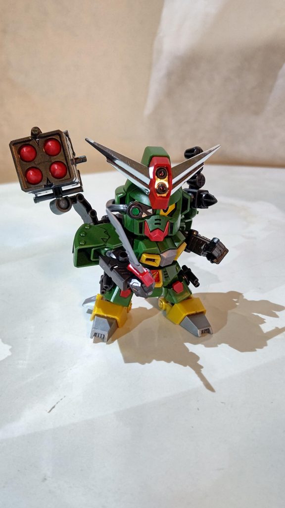 まずは某ハリウッド映画オマージュキャラであるコマンドガンダム！主演俳優繋がりネタでスダ・ドアカワールドに介入したり、ワールドヒーローズにゲスト出演したり割とフリーダムwワールドヒーローズで声変わってたの地味にショックでした……。