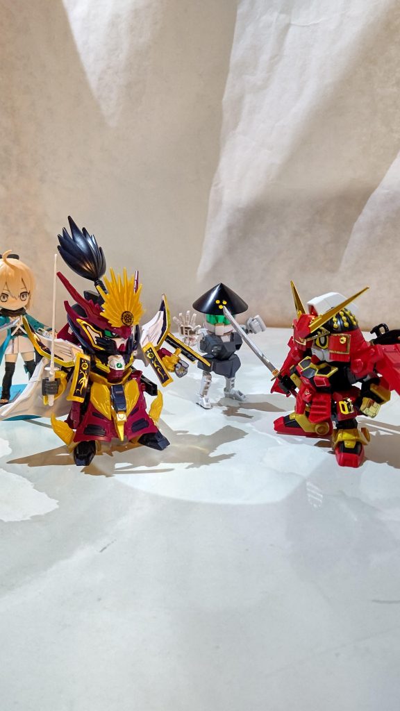 私のBB戦士の入り口になってくれたのが縁日で見かけた信玄頑駄無だったので、そのリバイブ版も興味あるのですが(アマゾンでの値段見てソッ閉……)ガンプラ昨年から増え続け、収納困る様になってきてるからなぁ。信玄買ったら謙信や三英傑も揃えたくなるからこれでいいのだ。