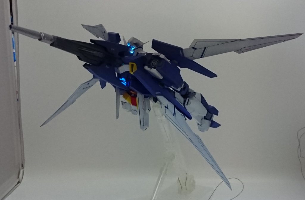 変形ストライダーフォームでもちゃんと光ってます