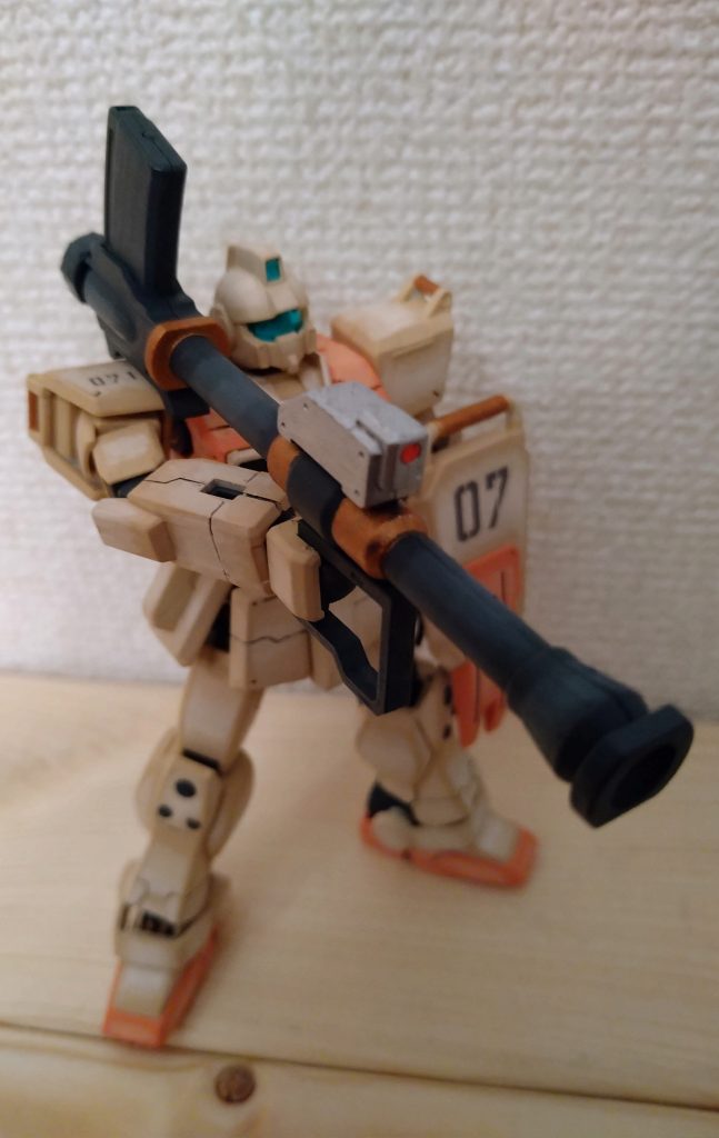 ロケットランチャー。ジムにとっては強力な武器です。