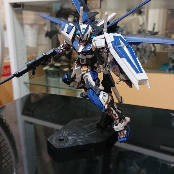 アストレイ夜空