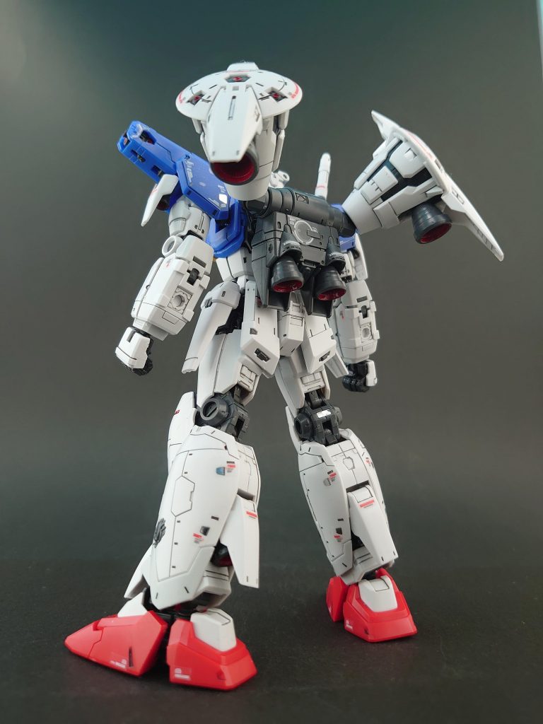 バーニア、スラスター内部は、自分の好みで赤で👍