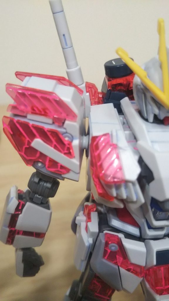 こんな感じで蛍光塗料で墨入れしました。