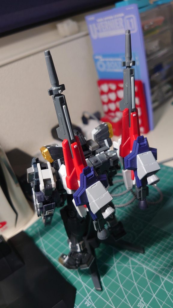 AGE2とフルグランサのパーツを合わせて高起動型にしてみました。