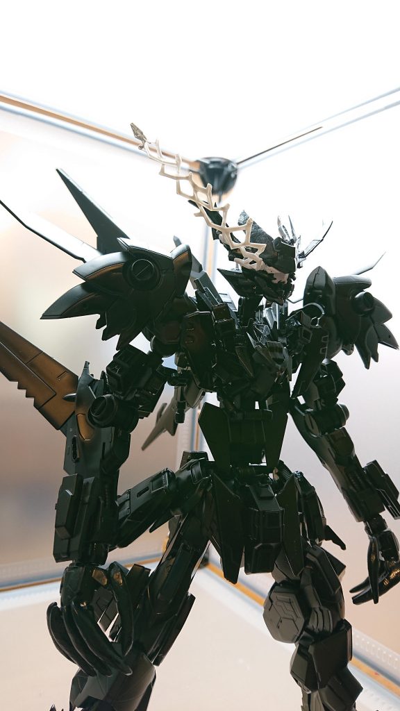 今回の製作でバルバトスルプスレクスのリミッター解除の再現をエフェクトパーツを加工、塗装して再現結果上手く纏まりました