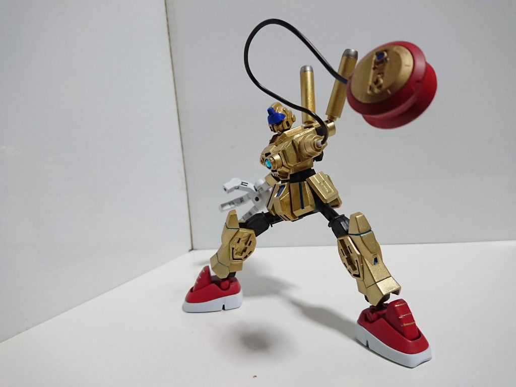 ヨーヨーは左腕？と胸の穴にも付きます。