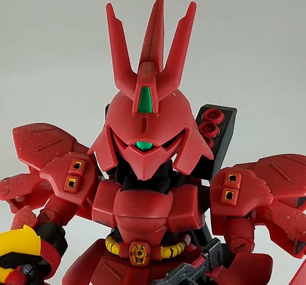 最後に艶消しスプレーを吹いてフィニッシュ。正直、SDだし部分塗装ならば簡単だろうとなめていました。案外、部分塗装ならではの難しさがあり、気付きの多い作品となった印象です。これ以降は、部分塗装ではなく全塗装にチャレンジするようになりました。