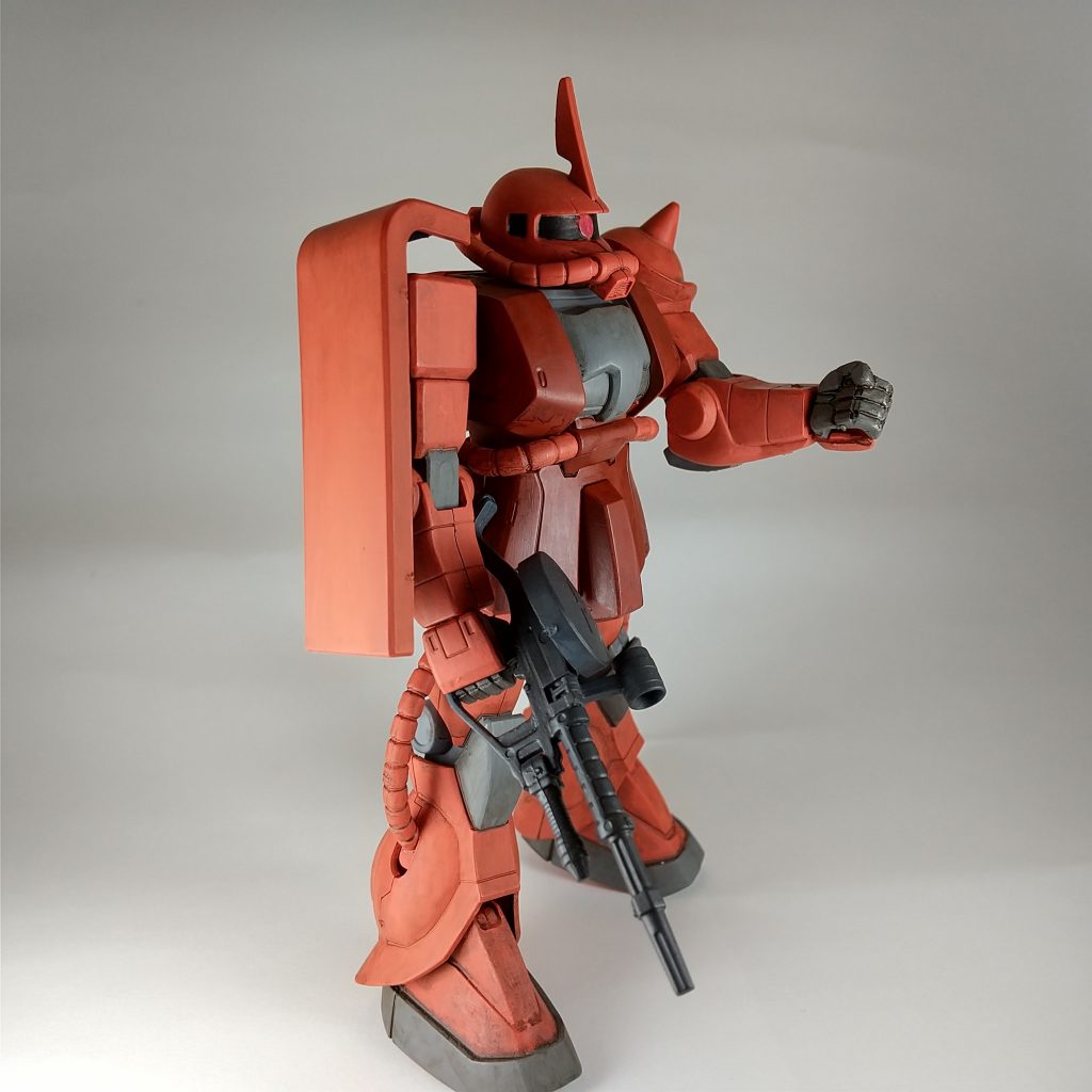 マシンガンについてもアクリルガッシュにアクリジョンのクリアーを30%程混ぜてます。マットな艶消しは悪くないですが、半光沢もメリハリが出て悪くない印象です。 全体的にはまだ粗が目立ちますが、、、