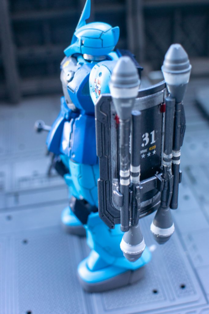 ランバラルっぽい白兵戦武装を盾に追加