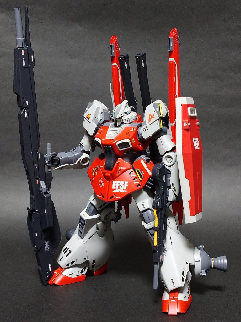 追加工作しましたが解りにくいですね。兵装増備+スラスター変更です。