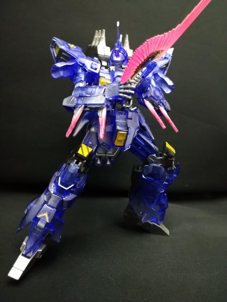 アクションポーズ