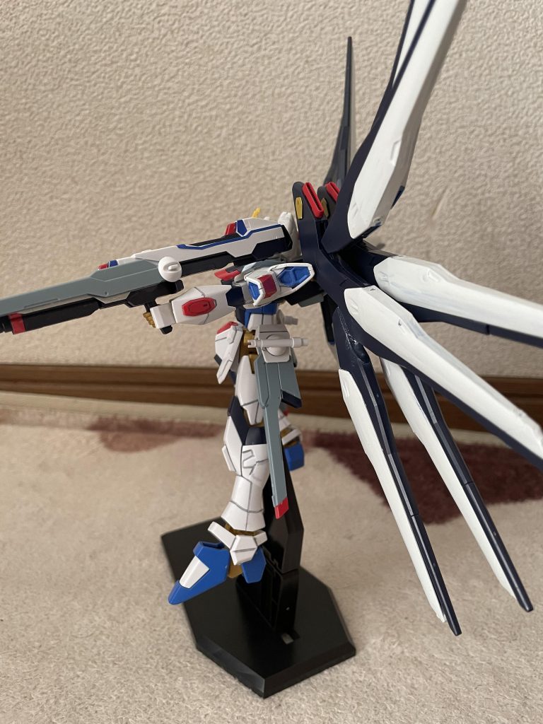 ガンダム・フリーダムフェザー–3枚目/制作者：はねぺん