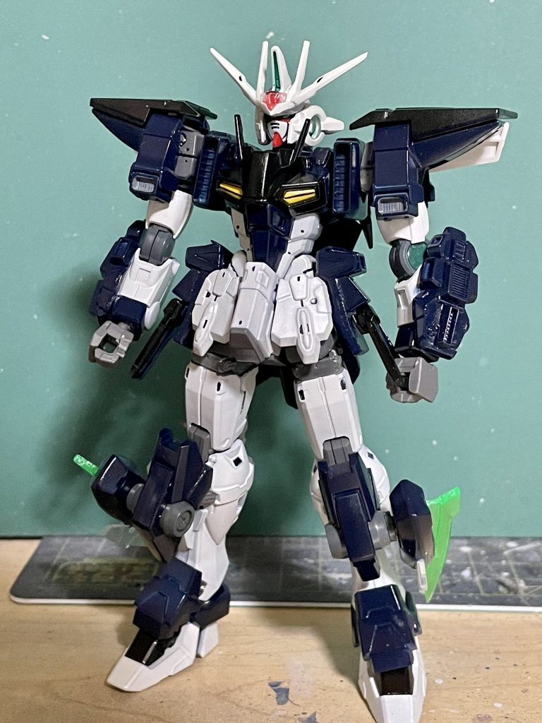 全体的にシンプルにしたかったので武装は控えめです。