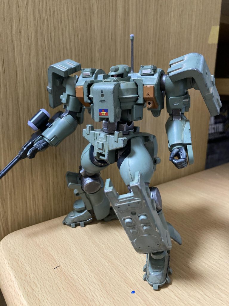 戦車みたいでカッコいいです。他のOOキャラとは違う感じで、宇宙型もかっちゃいました。ティエレンは人気がないせいか中古でも安いので、買おうと思ってる方にはめちゃくちゃおすすめキットだと思います。