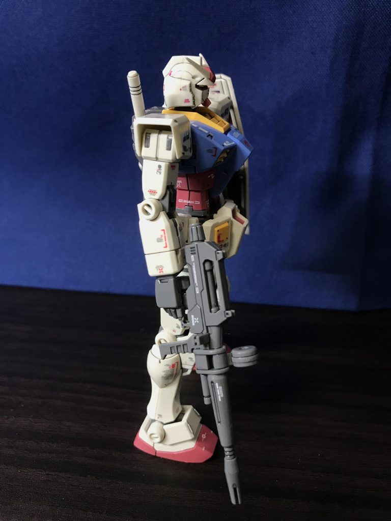 同じく右から。