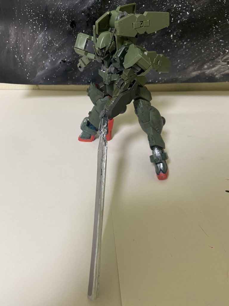 ソードメイスグレイズ用に新たに開発された武装リーチが長く扱いやすくなっている。