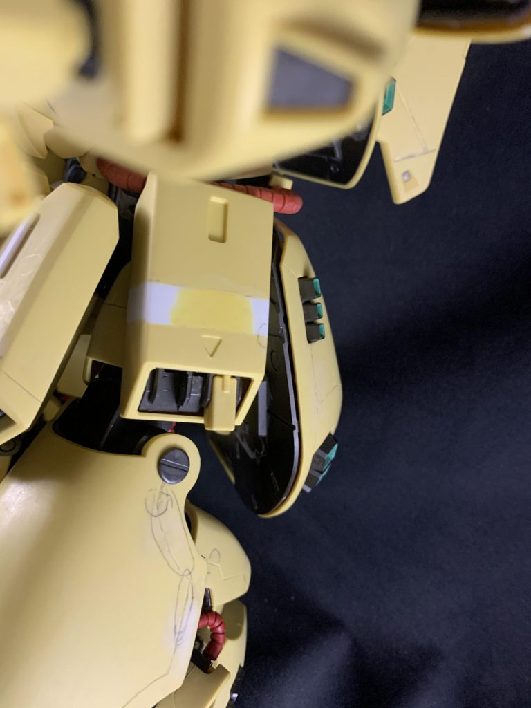 サイドスカートが短い感じだったので延長。