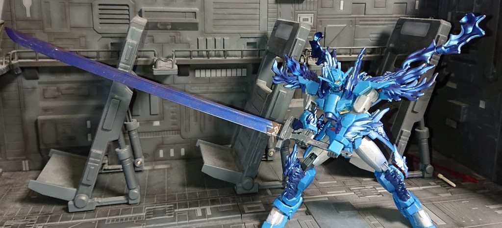 ブループロミネンス–5枚目/制作者：アレス