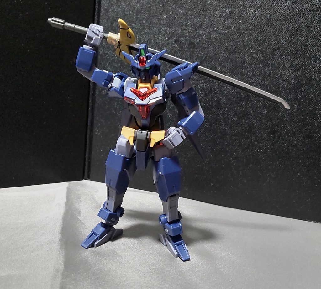 コアガンダムⅡについては素組みです。バックパックのサーベルをアルスコアのウィングに変更したくらいです。武器は男らしく刀1本のみです。あ、バルカンもあったね。