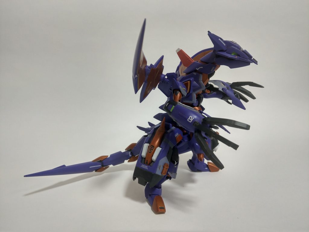 動かないので写真のバリエーションが・・