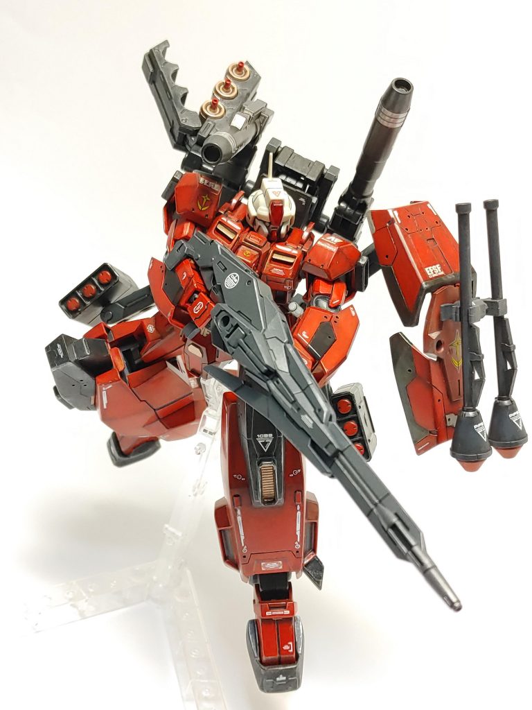 長距離射撃による遠隔支援や、